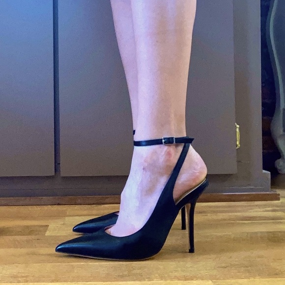 TONY BIANCO Gallery Heels in Black Nappa - Ankle Strap Leather Pumps - Picture 2 of 16